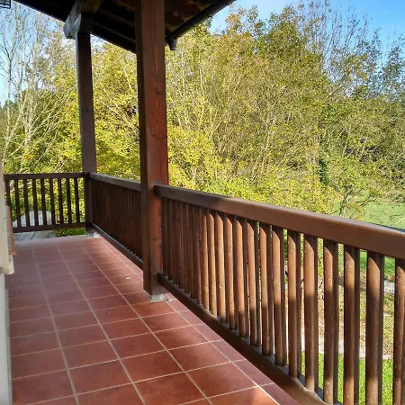 בית נופש Artesoro Baserria San Pedro de Galdames